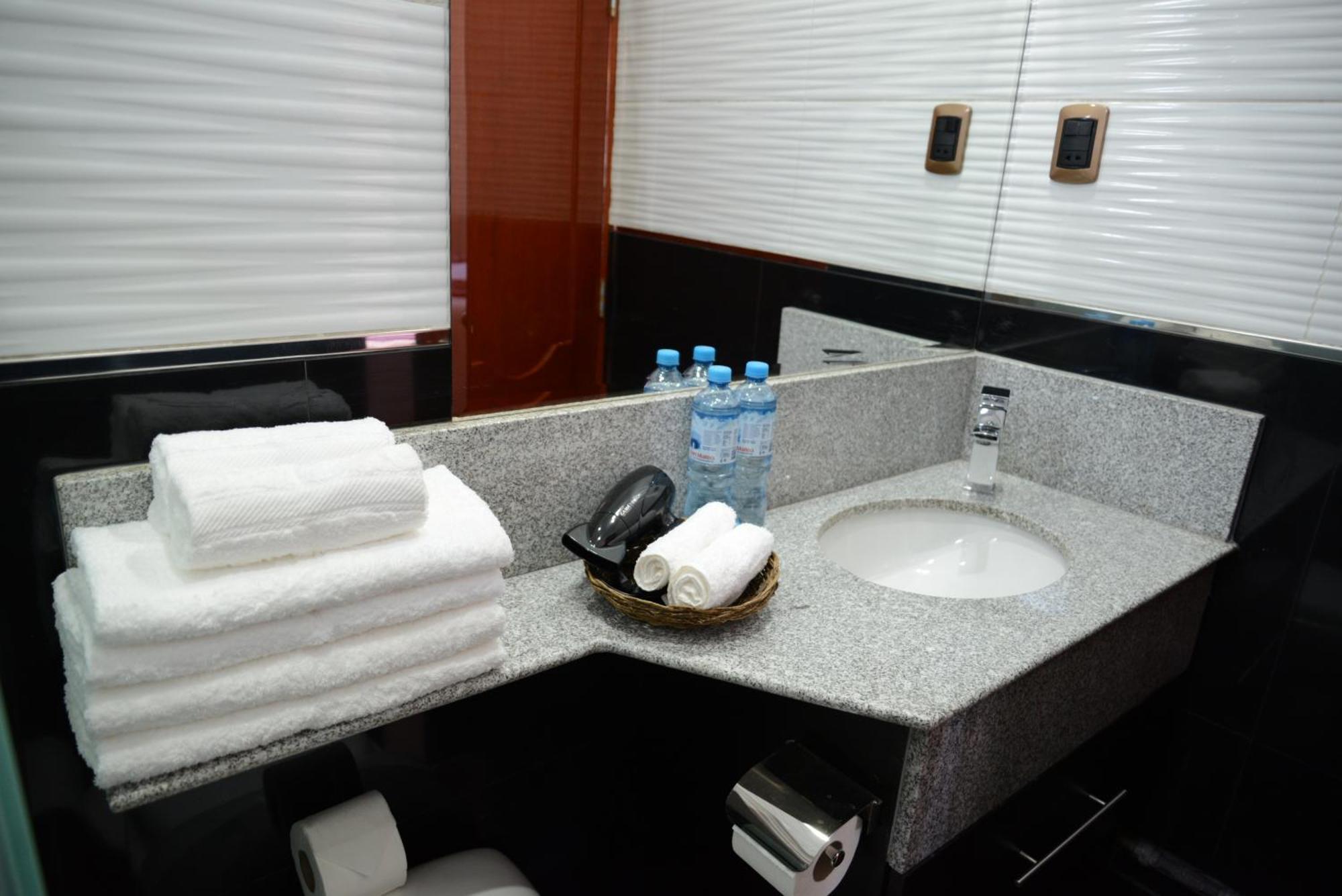 Altipacha Ayacucho Hotel Екстер'єр фото