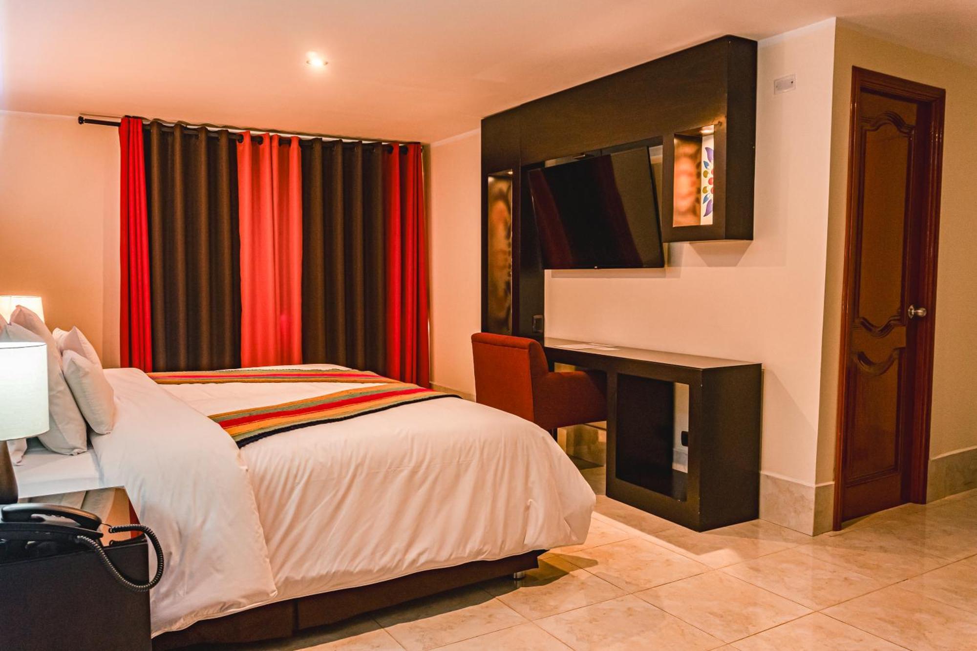 Altipacha Ayacucho Hotel Екстер'єр фото