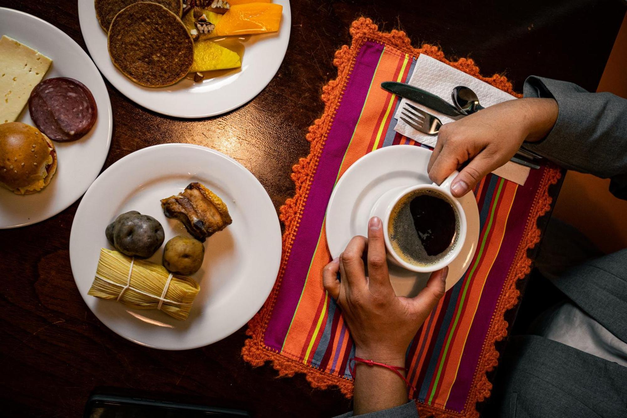 Altipacha Ayacucho Hotel Екстер'єр фото
